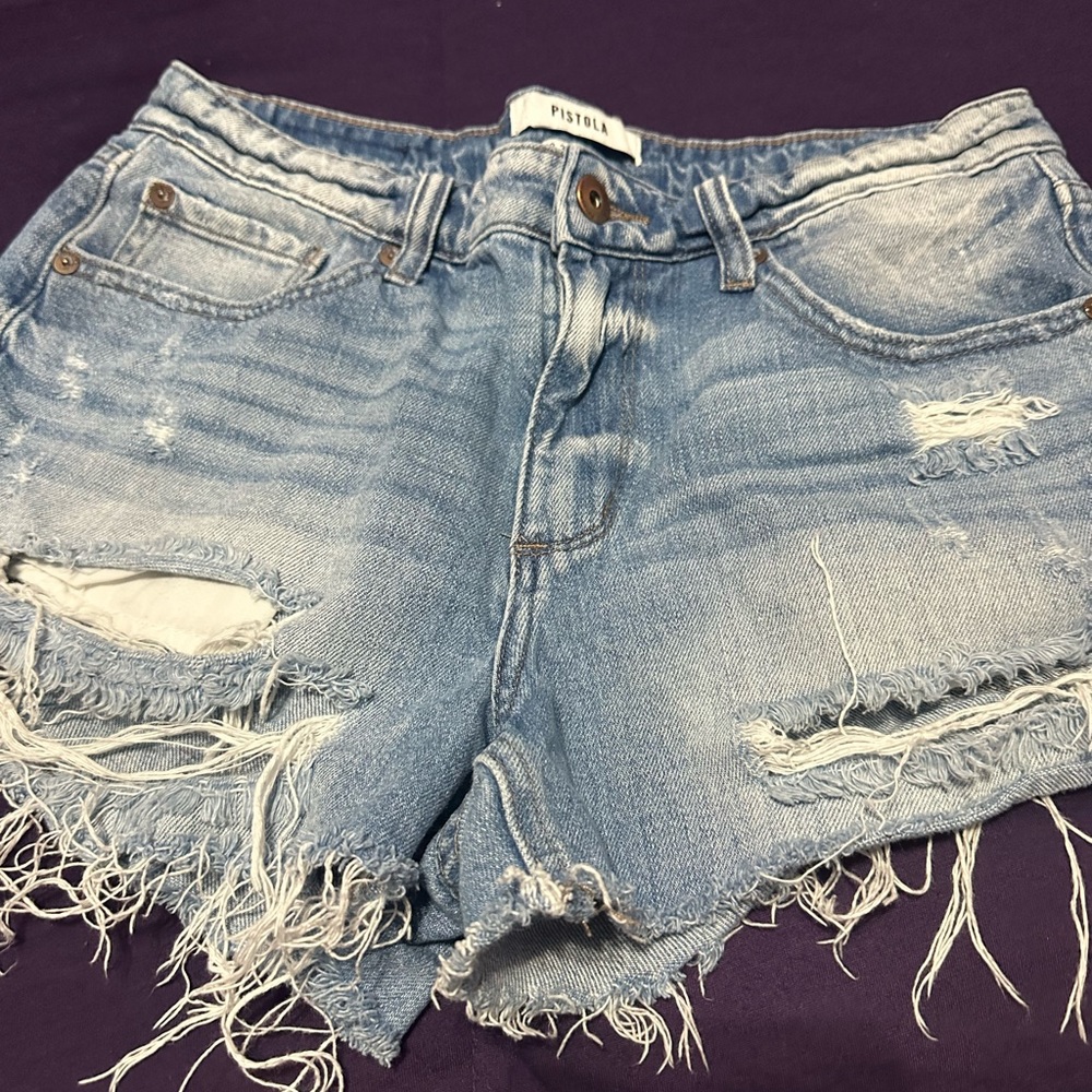 NWOT women’s Pistola jean shorts size 30
